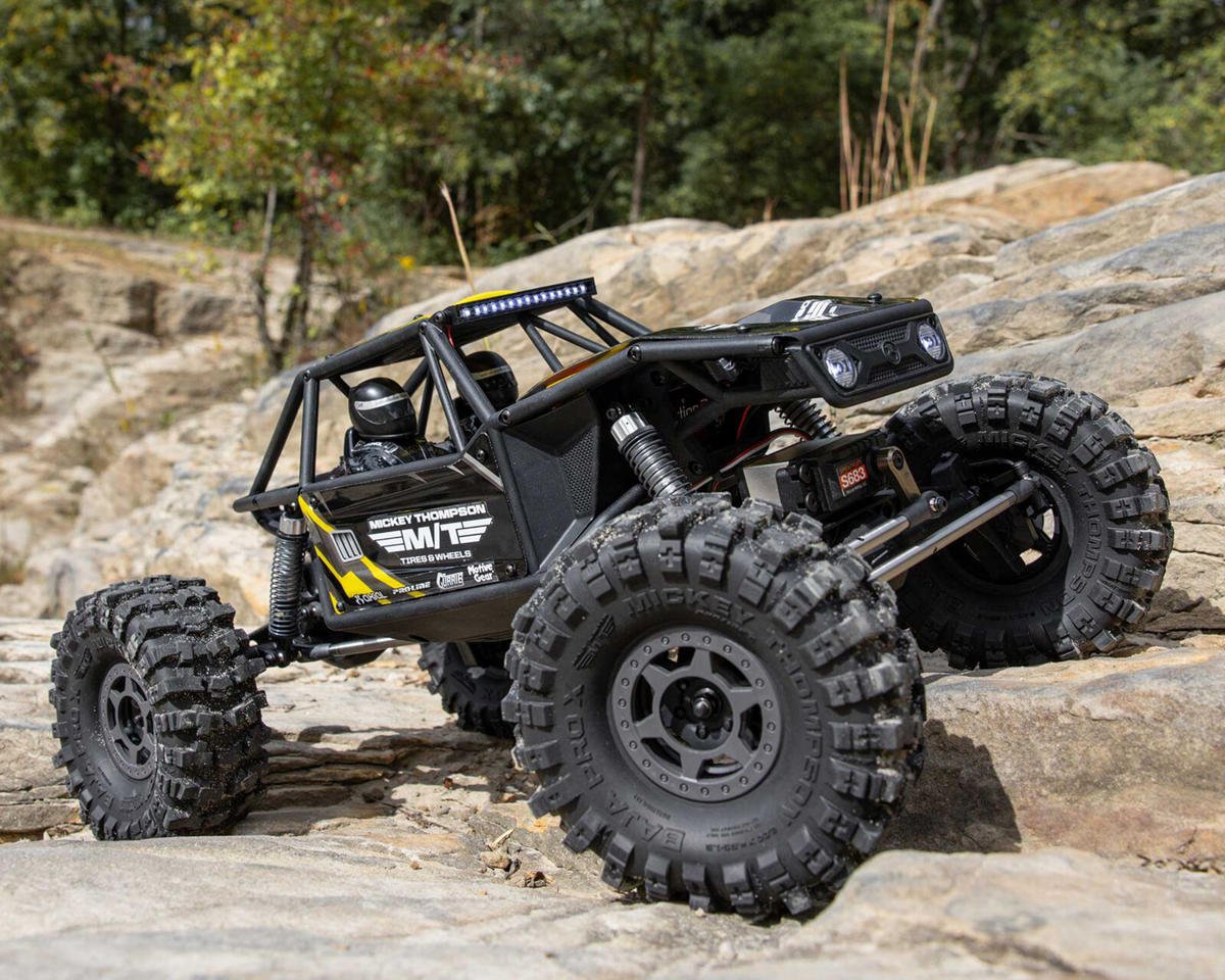 Axial UTB10 Capra 1.9 4WS Unlimited Trail Buggy 1/10 RTR 4WD Rock Crawler  w/DX3 2.4GHz Radio (Assorted Colors)