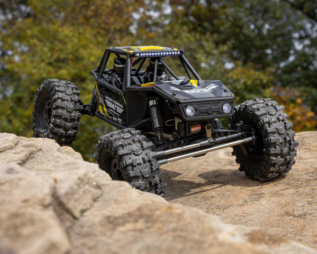 Axial UTB10 Capra 1.9 4WS Unlimited Trail Buggy 1/10 RTR 4WD Rock Crawler  w/DX3 2.4GHz Radio (Assorted Colors)