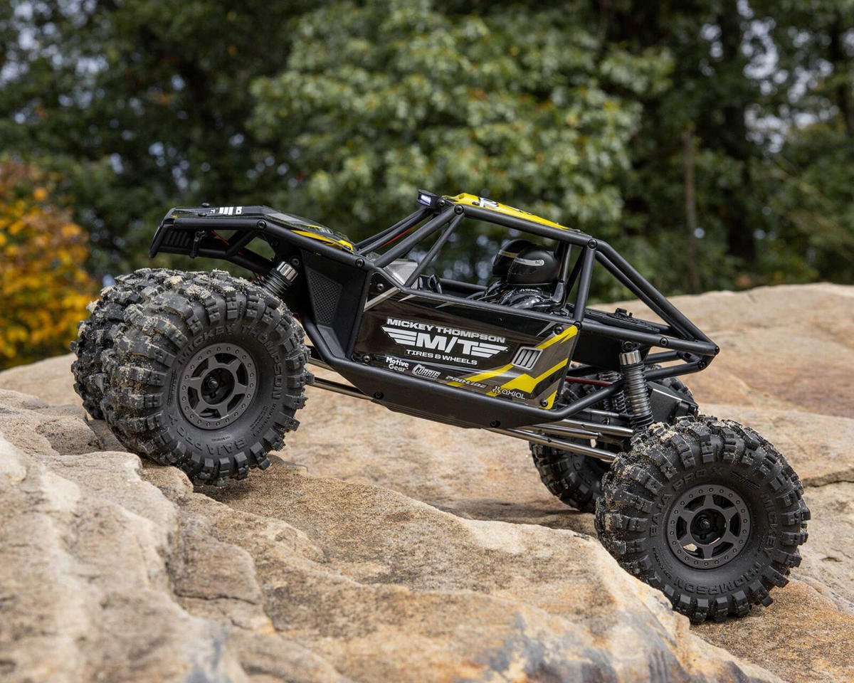 Axial UTB10 Capra 1.9 4WS Unlimited Trail Buggy 1/10 RTR 4WD Rock Crawler  w/DX3 2.4GHz Radio (Assorted Colors)