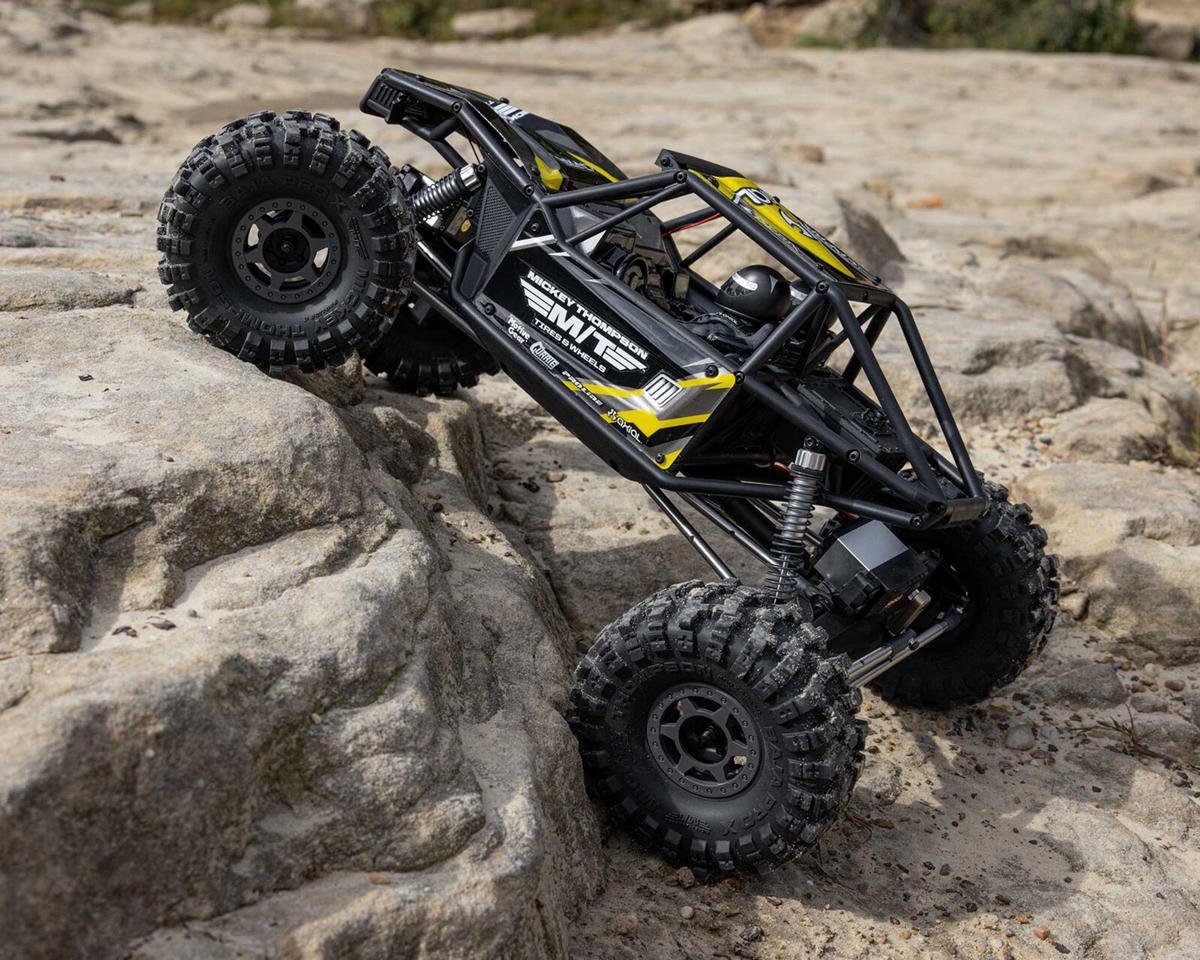 Axial UTB10 Capra 1.9 4WS Unlimited Trail Buggy 1/10 RTR 4WD Rock Crawler  w/DX3 2.4GHz Radio (Assorted Colors)