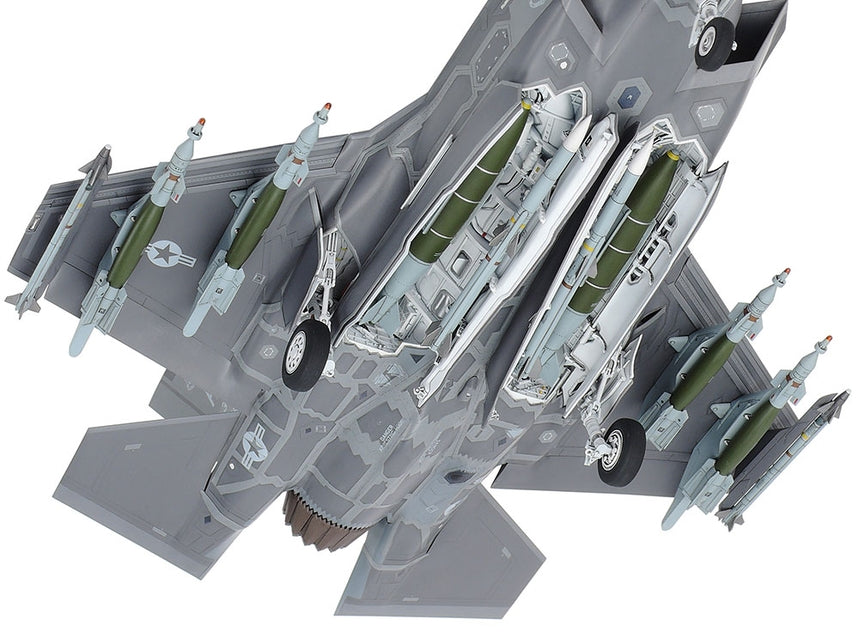 Tamiya 1/48 Lockheed Martin F-35 A Lightning II Model Airplane Kit